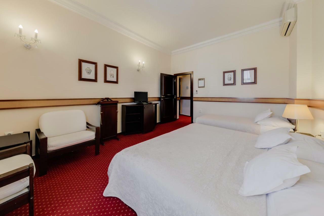 Hotel Louren 4*