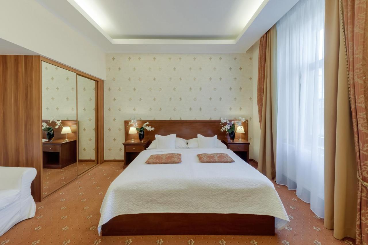 Louren 4* Praga